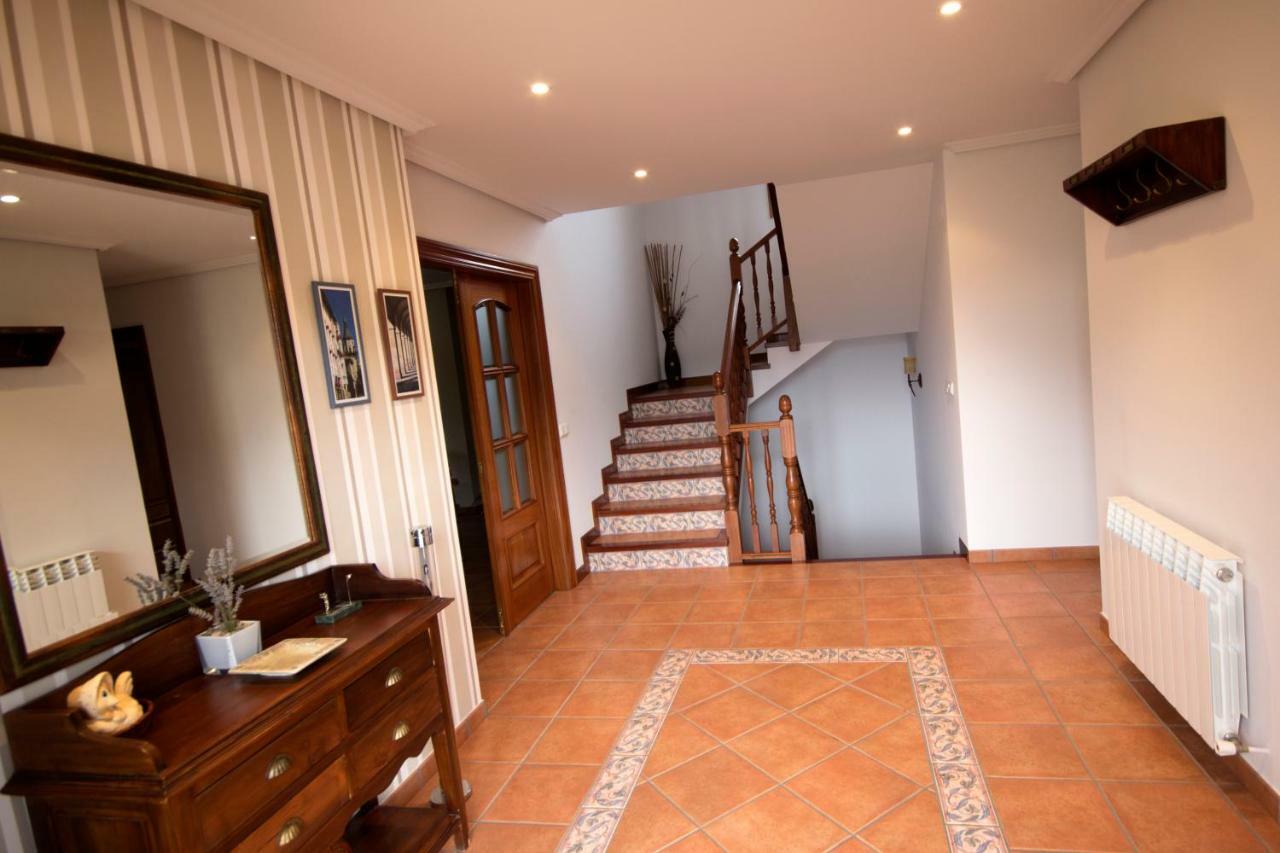 El Chalet Del Golf Urturi Εξωτερικό φωτογραφία